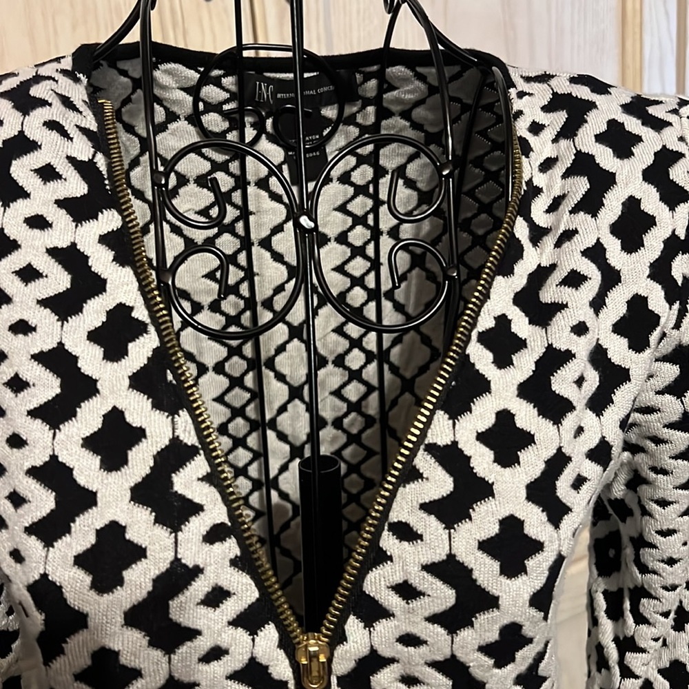 International‎ Concept dress - Picture 2 of 4